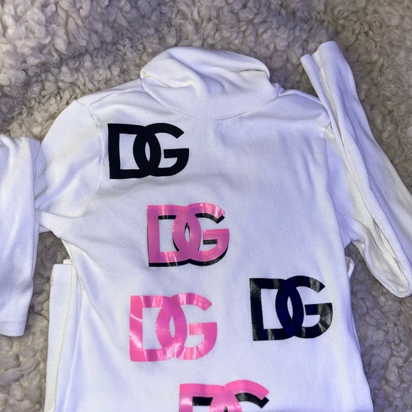 Blackpink and white turtleneck size small - Picture 5 of 7